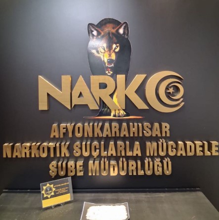 Uygulama Noktasında Durdurulan Otomobilde 85 Gram Uyuşturucu Ele Geçirildi